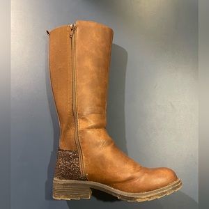 Girls high shaft boots